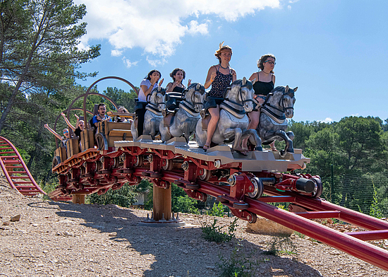 Multi Seating Coaster